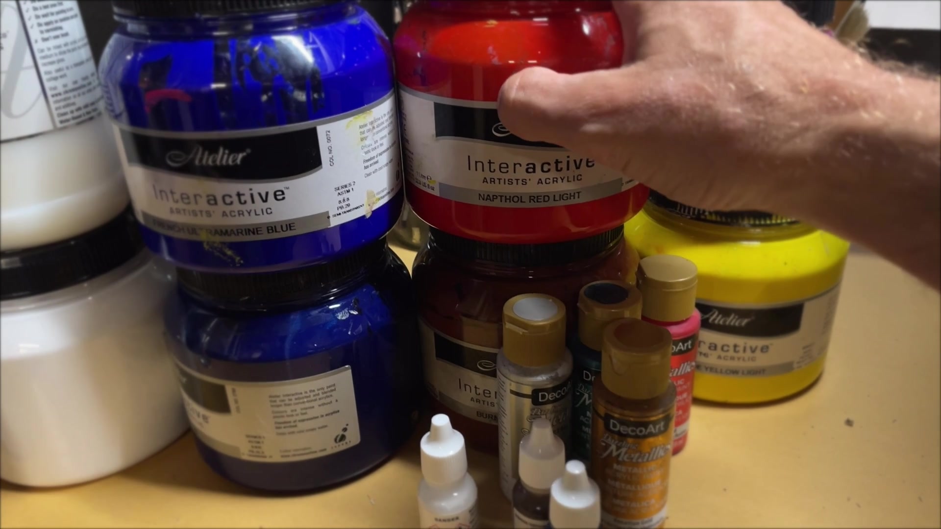 Step 2 — Materials and Initial Approach (video frame from the lesson)