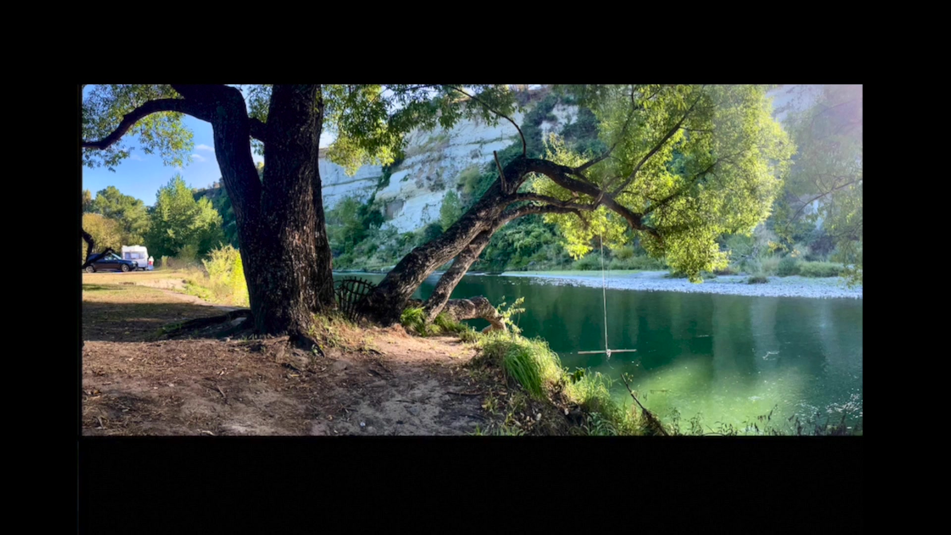 Step 1 — Photo Analysis and Composition Planning (video frame from the lesson)