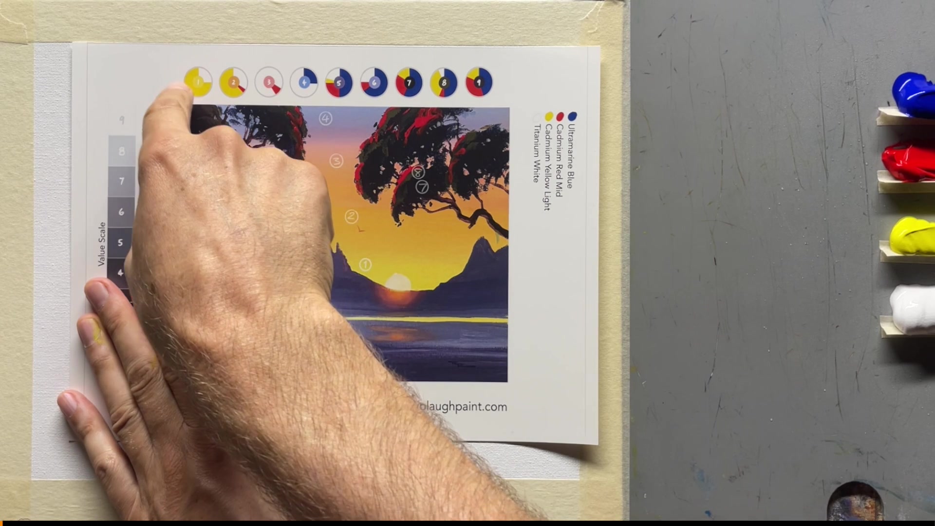Step 1 — Mixing the first color (video frame from the lesson)