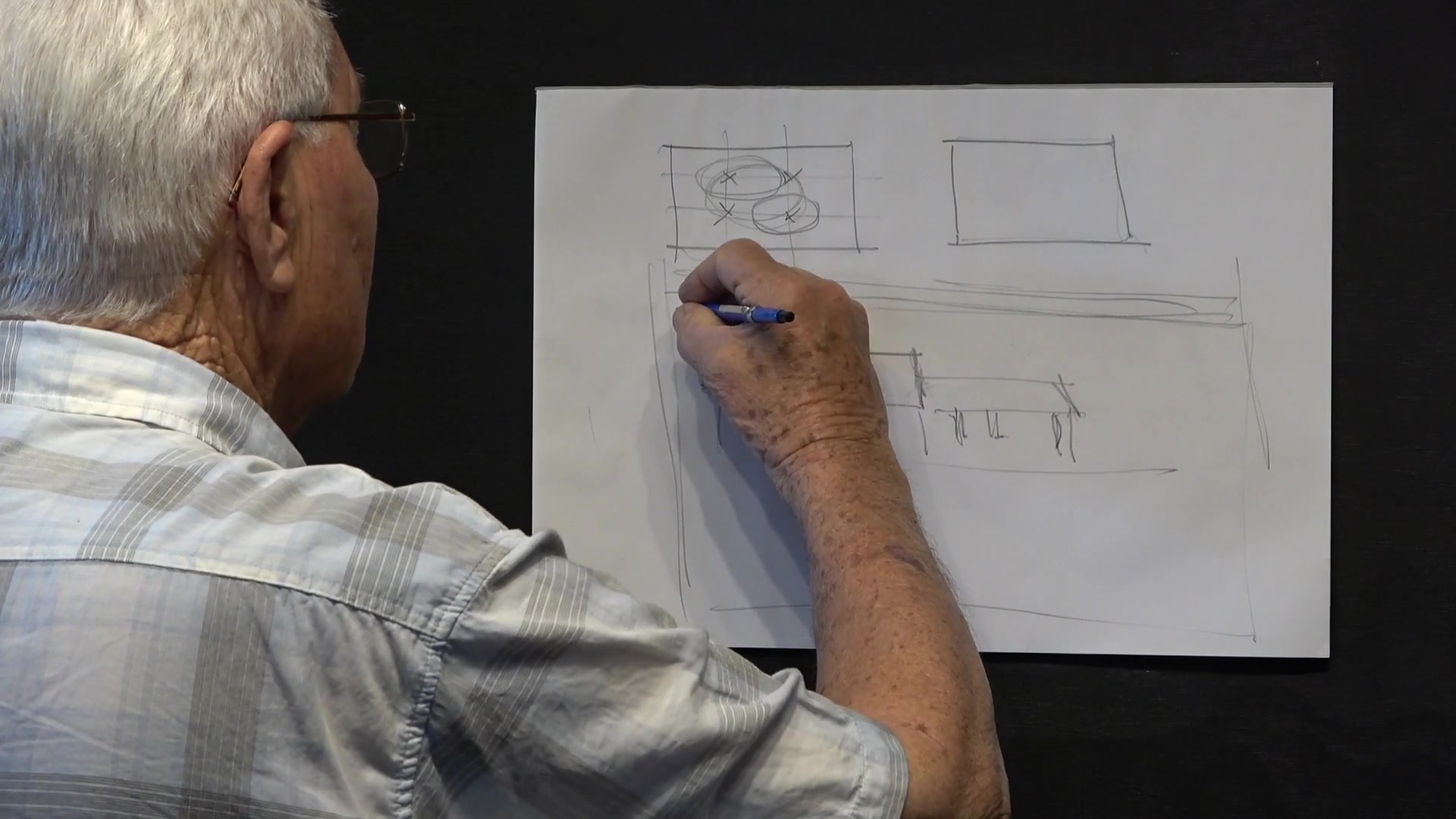Step 2 — Avoiding Centered Horizons (video frame from the lesson)