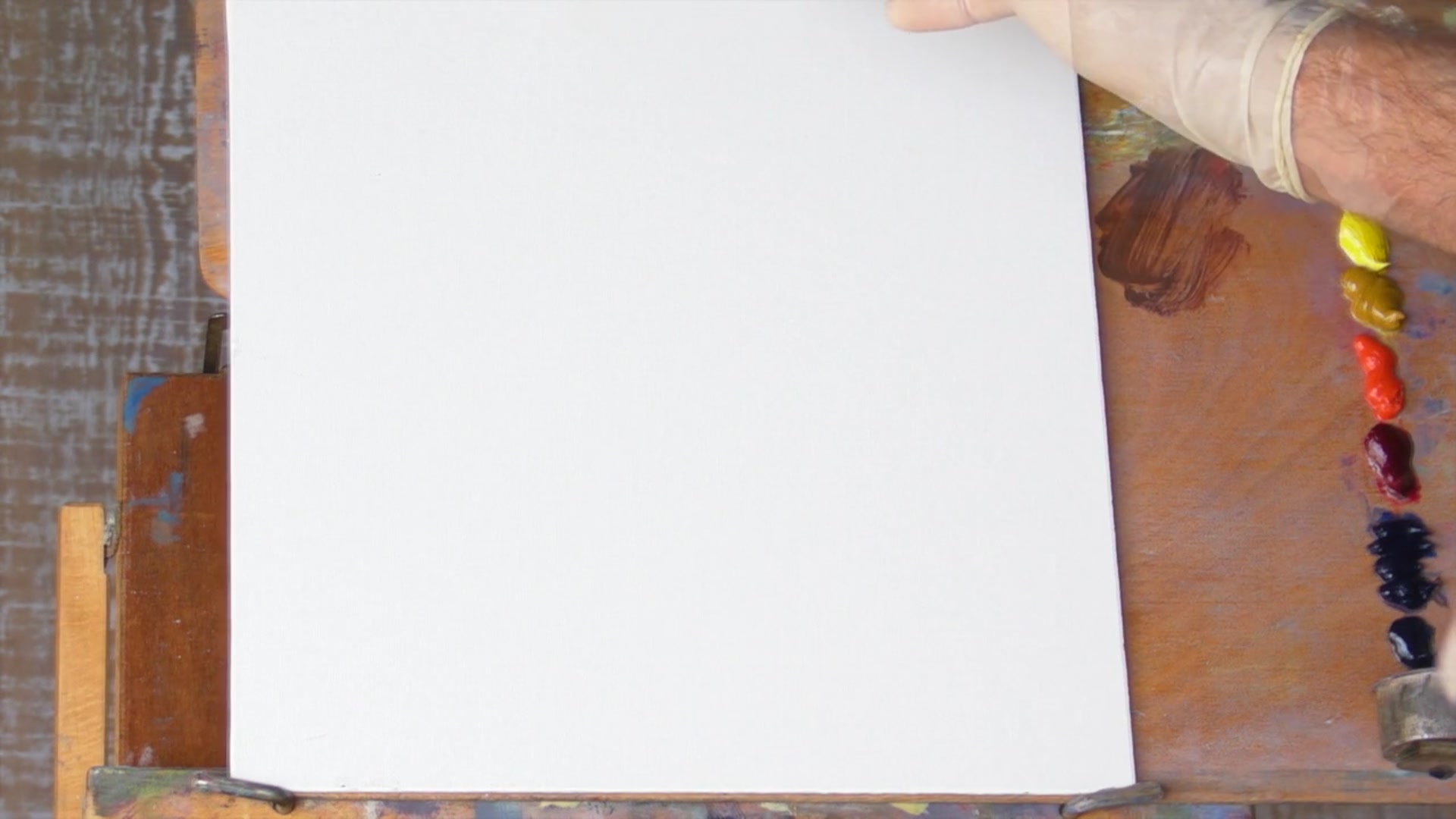 Step 3 — Drawing the composition (video frame from the lesson)