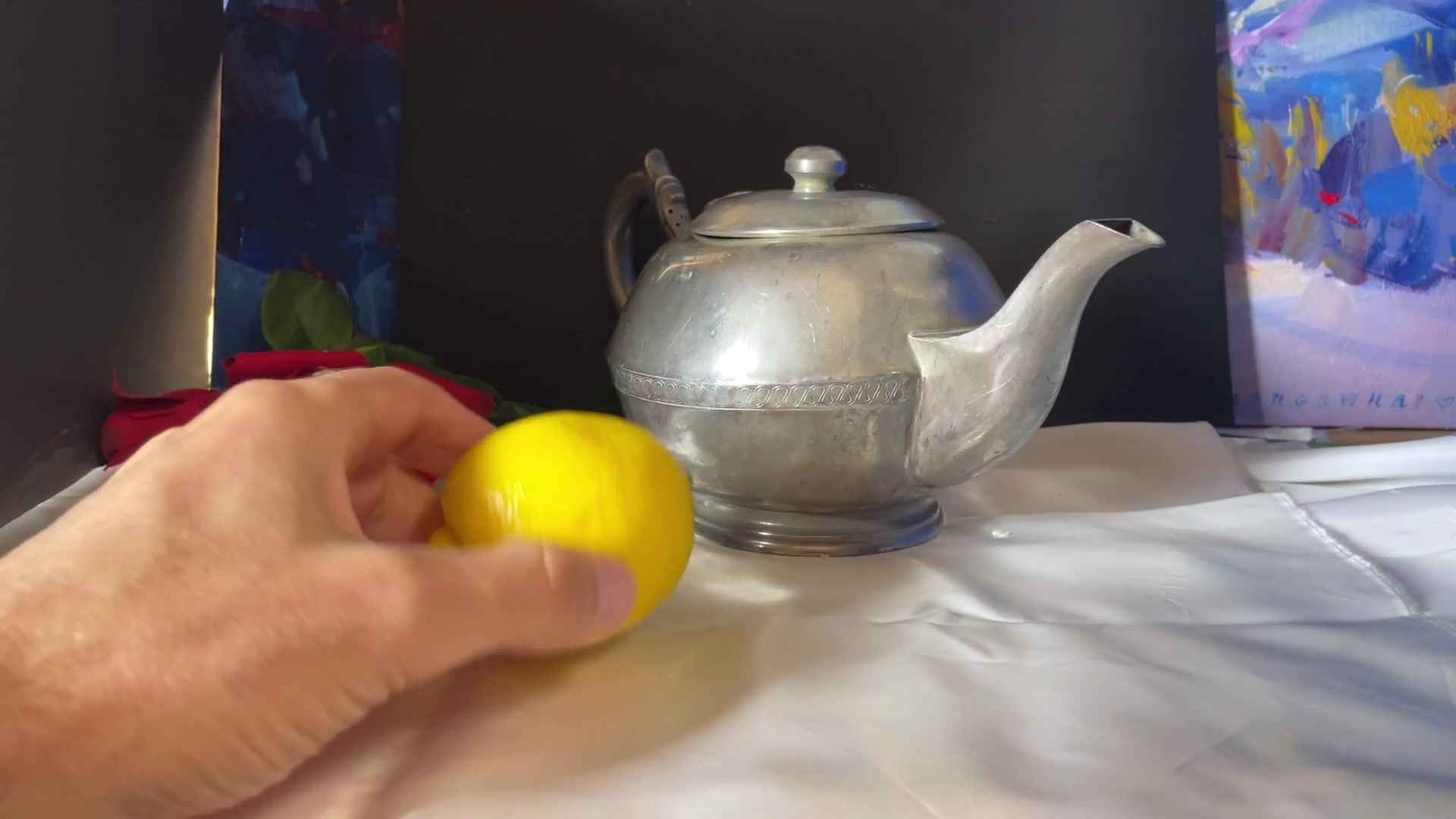 Step 4 — Avoiding 'kissing' objects (video frame from the lesson)