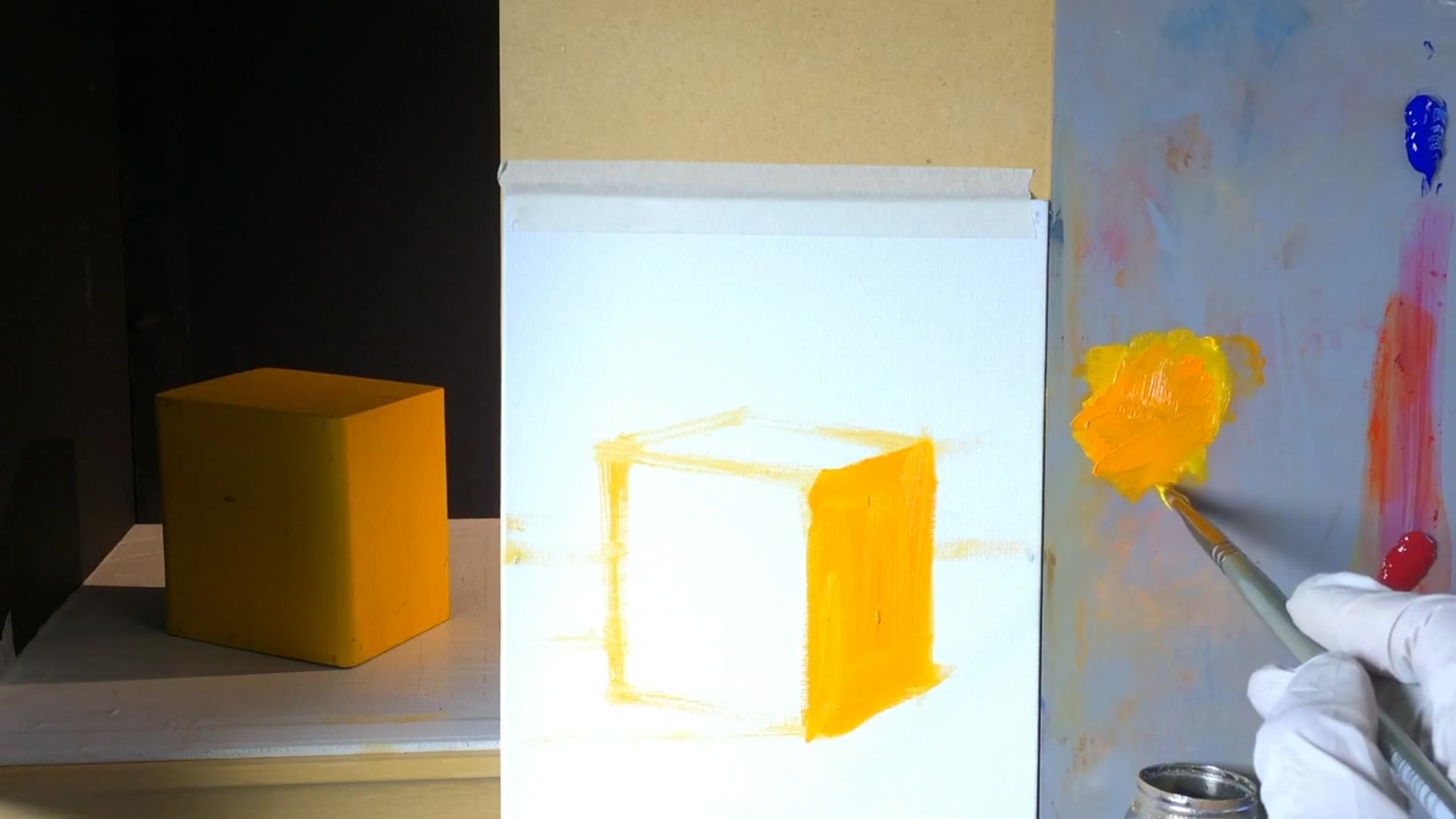 Step 3 — Mixing the shadow color (video frame from the lesson)